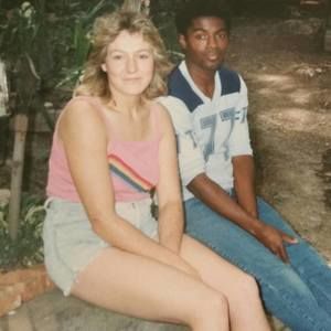 Meet your Posher, Lorie